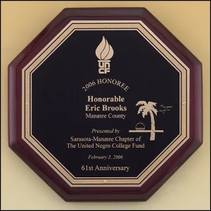 P4160 Octagonal Shaped Plaque